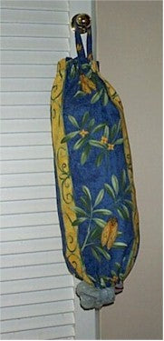 Sac à Sacs (For plastic bag storage) $10.00 each